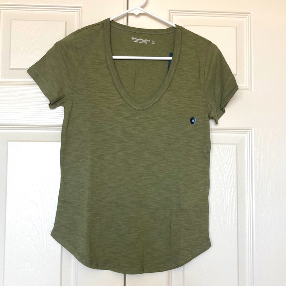 Abercrombie and Fitch Olive Green V Neck Tee Shirt